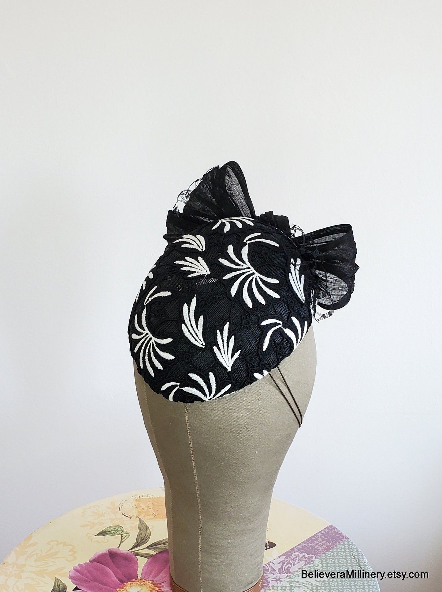 Black white hat - BM1251