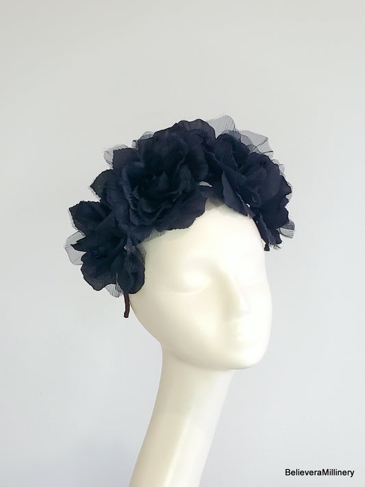 Black Flowers Crown