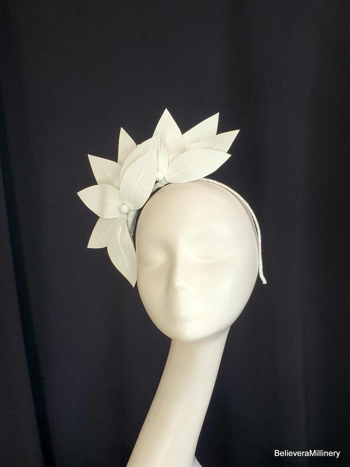 White Flower Fascinator